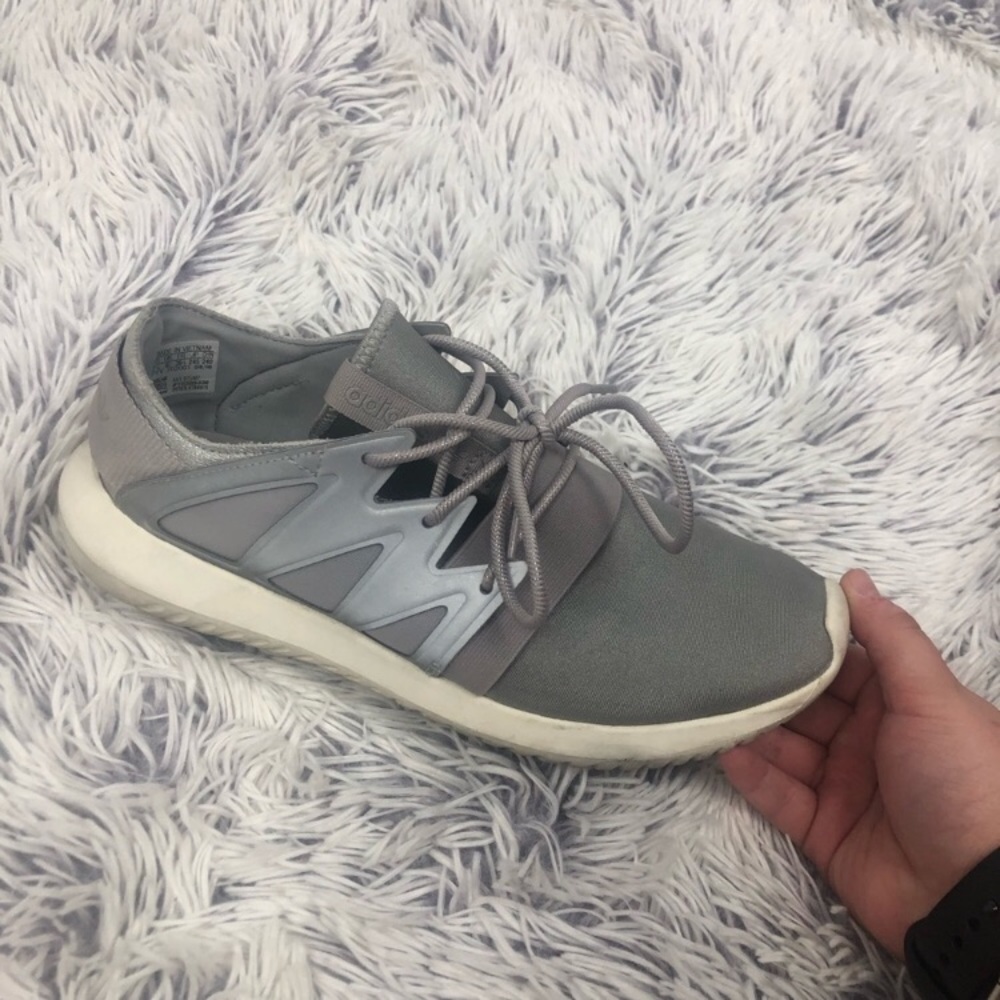 Adidas tubular